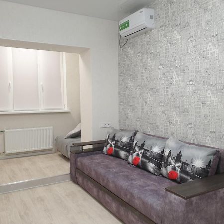 Apart Hotel Malinovskogo Kharkiv Eksteriør bilde